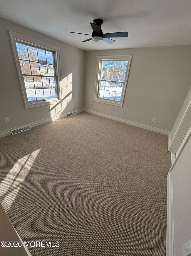 Building Photo - 1701 Tamiami Rd