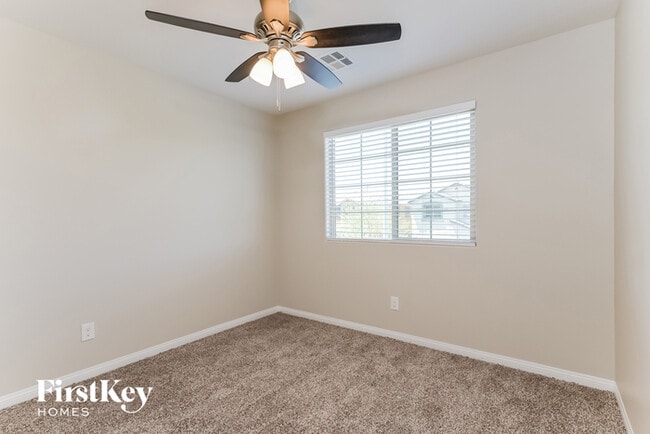 Building Photo - 2272 Sky Island Dr