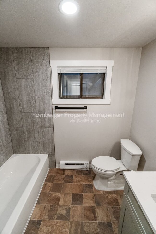 Building Photo - 508 E Rich Ave