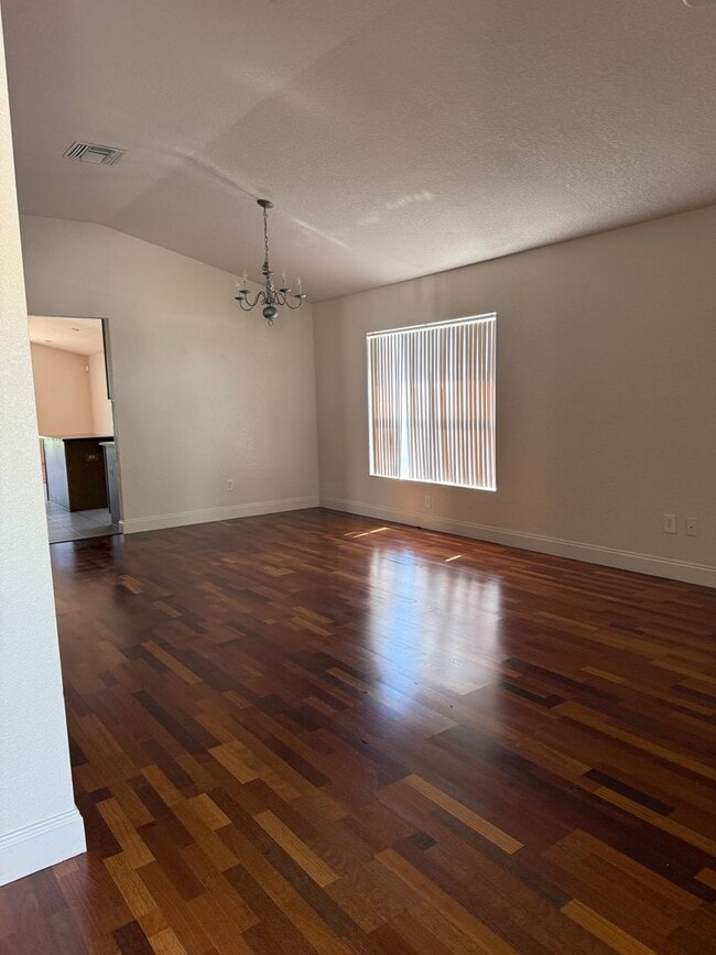 Building Photo - 4095 SW 51st Ct