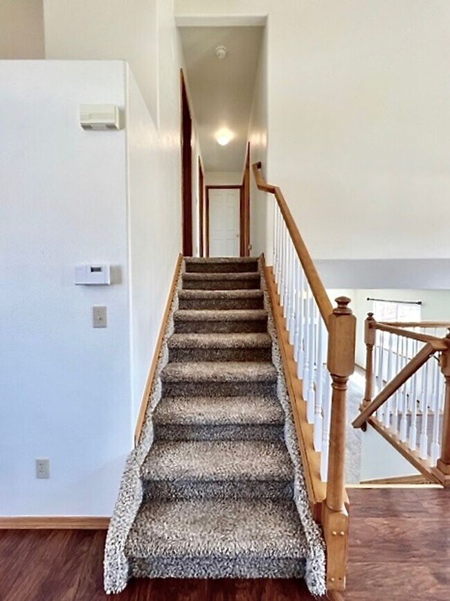 Building Photo - 4 Bedroom Home in Pronghorn Glen with Mountain Views