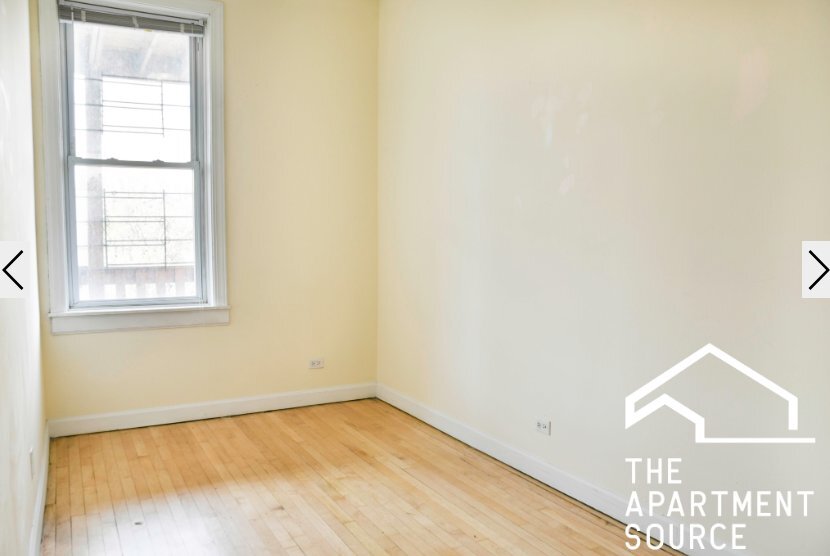 Building Photo - 2318 N Southport Ave