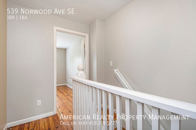 Building Photo - 539 Norwood Ave SE