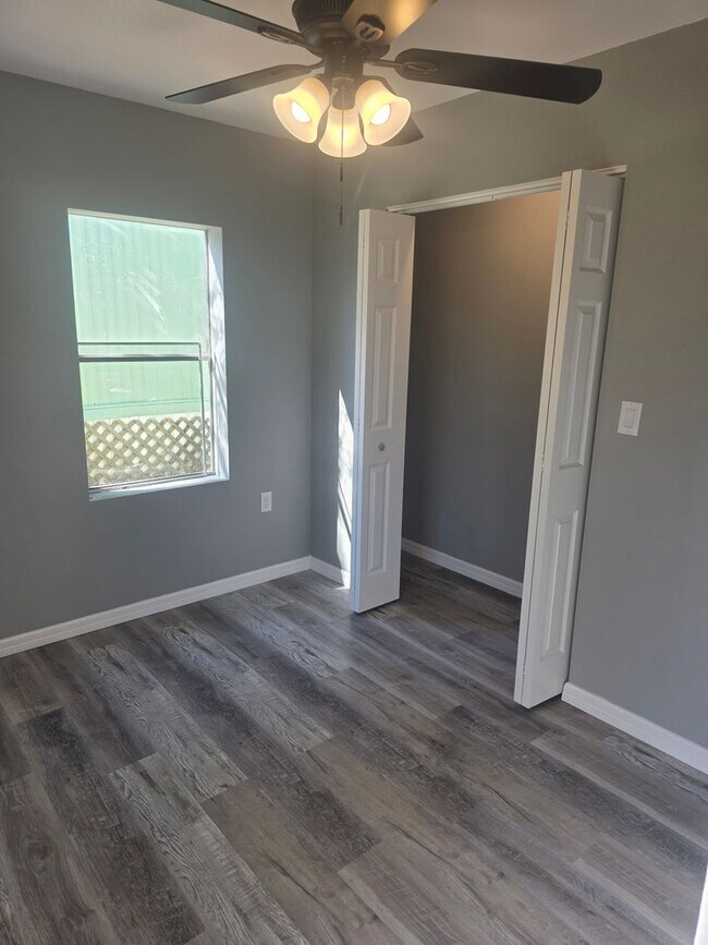 Building Photo - Updated 3 bedroom 2 bath Home for rent