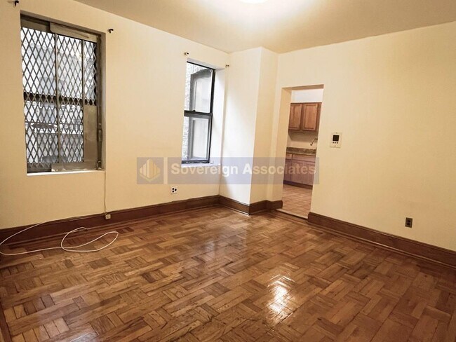Primary Photo - 64 West 108th Street