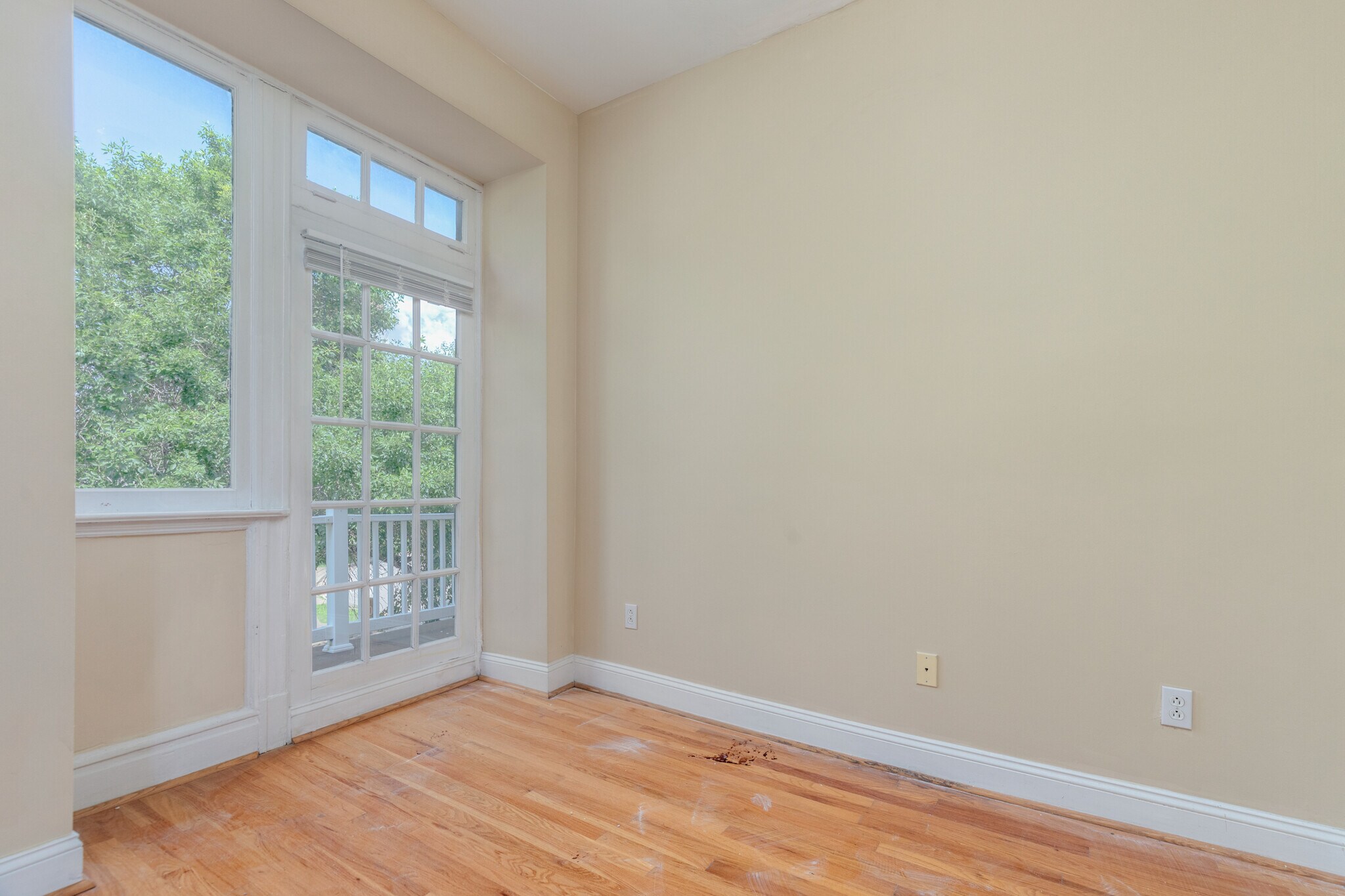 Building Photo - 6010 Washington Blvd