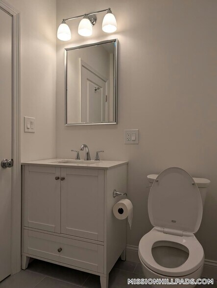 Building Photo - 38 Regent St