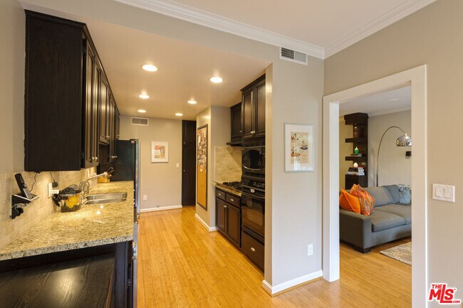 Building Photo - 2663 S Centinela Ave