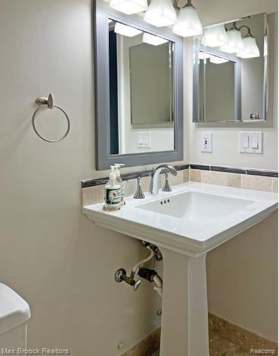 Building Photo - 42160 Woodward Ave