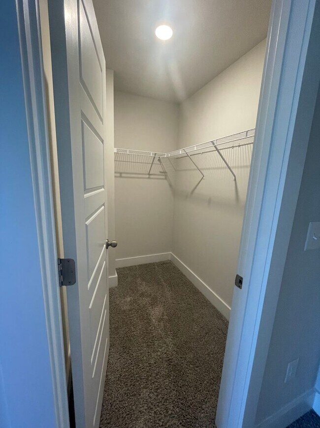 Building Photo - 3 Bedroom 2.5 Bathrooms  Echo Ridge Community in Greer SC