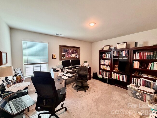 Building Photo - 4540 Potters Wheel Dr