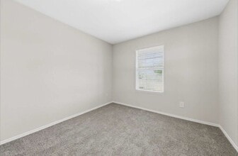 Building Photo - 2416 S Fresno Ave