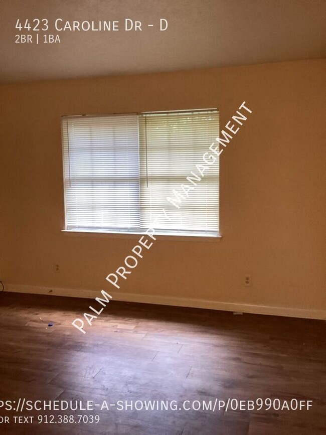 Building Photo - 4423 Caroline Dr