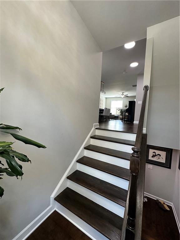 Building Photo - 4253 Tacoma Trce