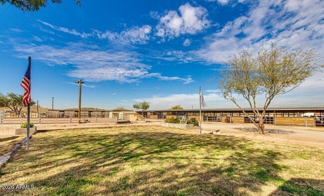 Building Photo - 3232 Carver Rd