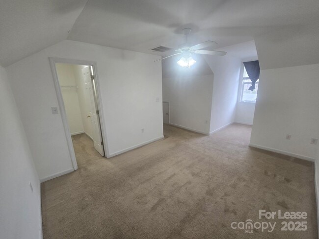 Building Photo - 639 Fawnborough Ct