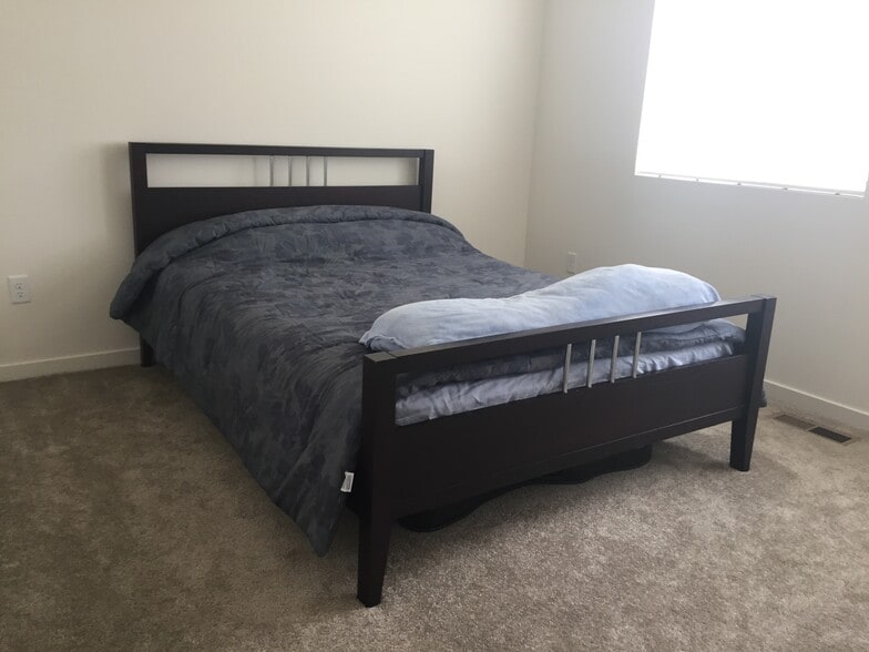 2nd Bedroom - 9627 Dunning Cir