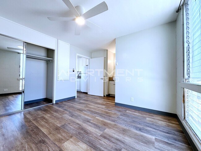 Building Photo - 816 Birch St