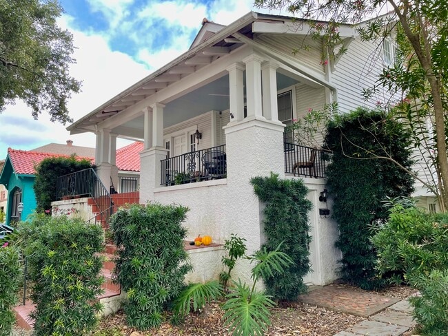 Building Photo - 912 Wilson Dr