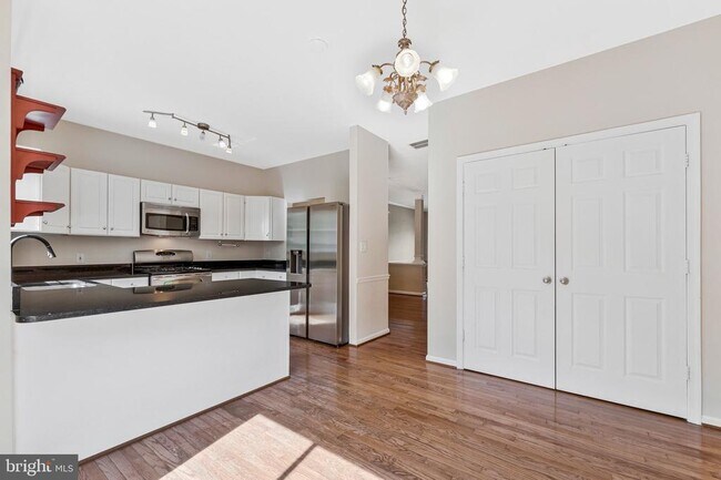 Building Photo - 45514 Baggett Terrace