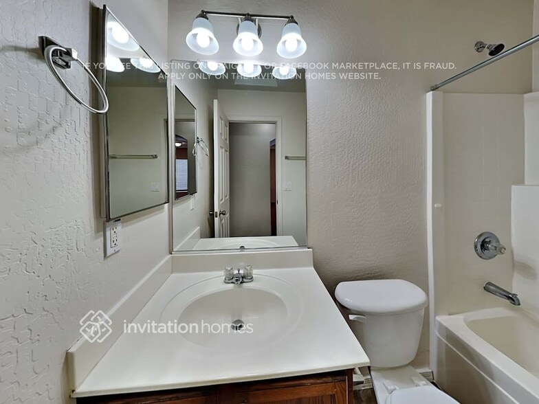 Building Photo - 22512 W Desert Bloom St