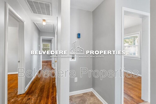 Building Photo - 504 Rosebriar Ct