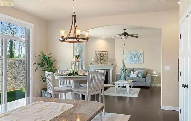 Building Photo - 1621 Bellerive Way SE