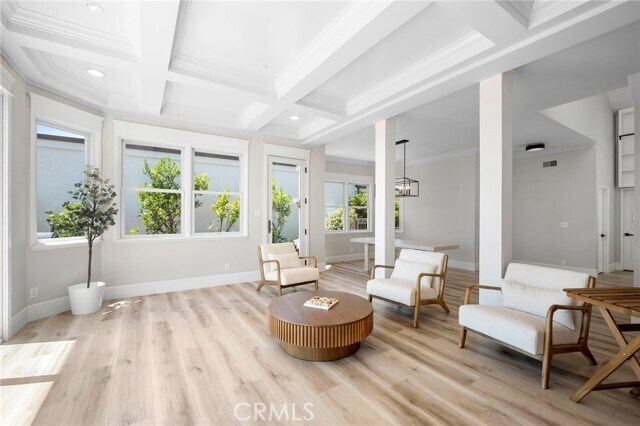Building Photo - 507 Via Florida