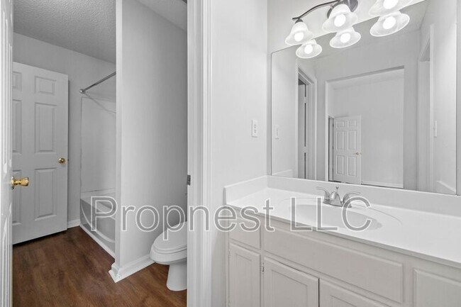 Building Photo - 7322 Perrin Cove