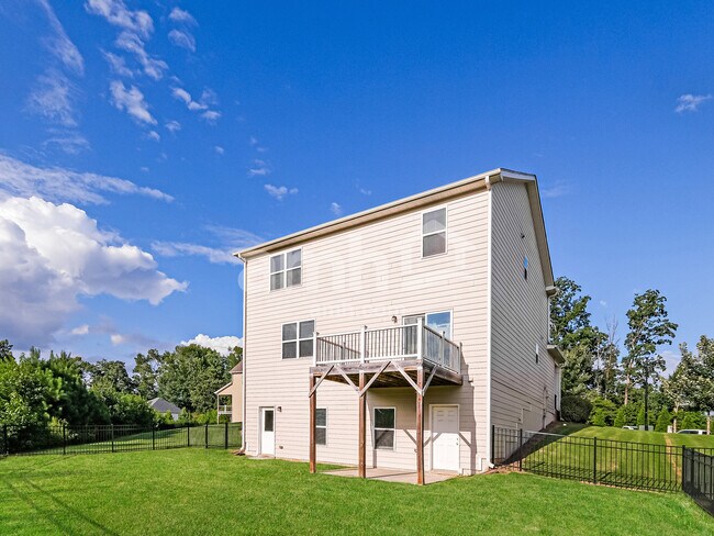 Building Photo - 5125 Canyon Creek Way