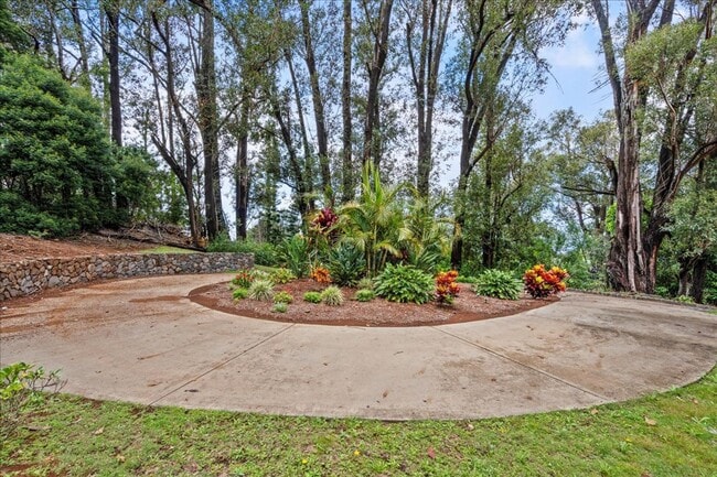 Building Photo - 2 Bedroom, 1 Bath furnished Cottage