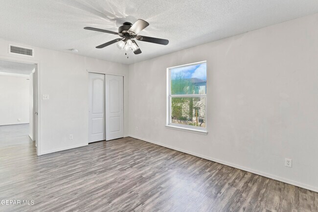 Building Photo - 10799 Walden Pond St