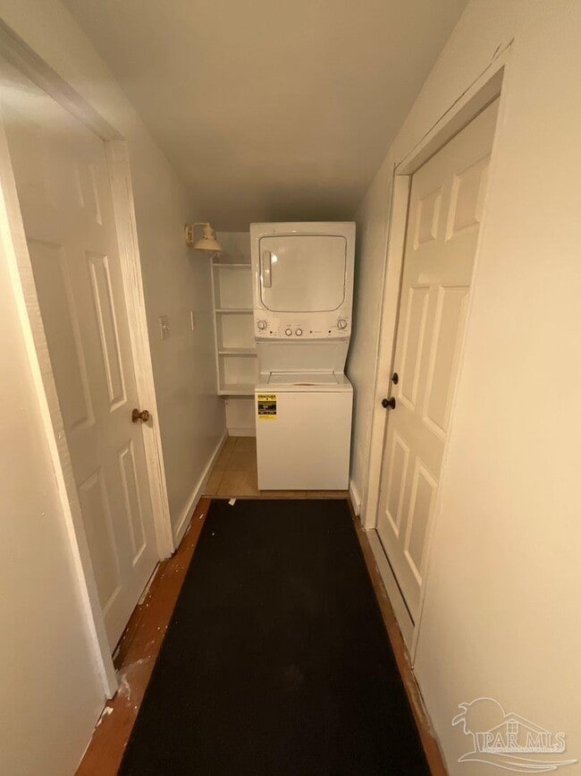 Building Photo - 809 W Government St