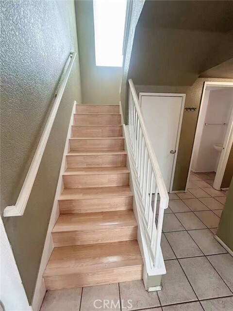 Building Photo - 15865 Flamingo Dr