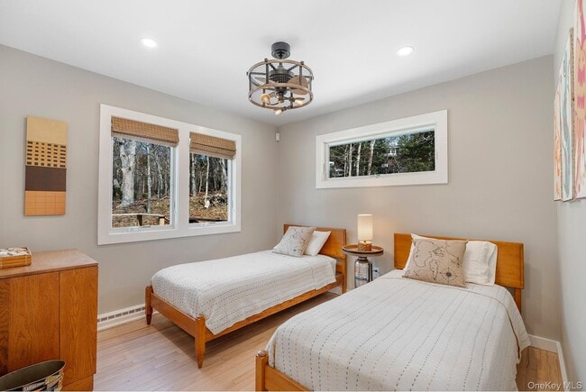 Building Photo - 123 Windward