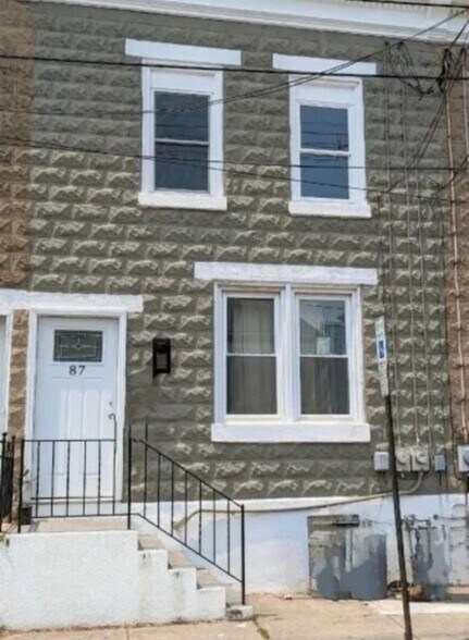 Building Photo - 87 Jefferson St