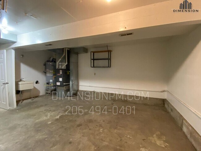 Building Photo - Covington Gem – Spacious 4BR/2BA Remodeled Home!