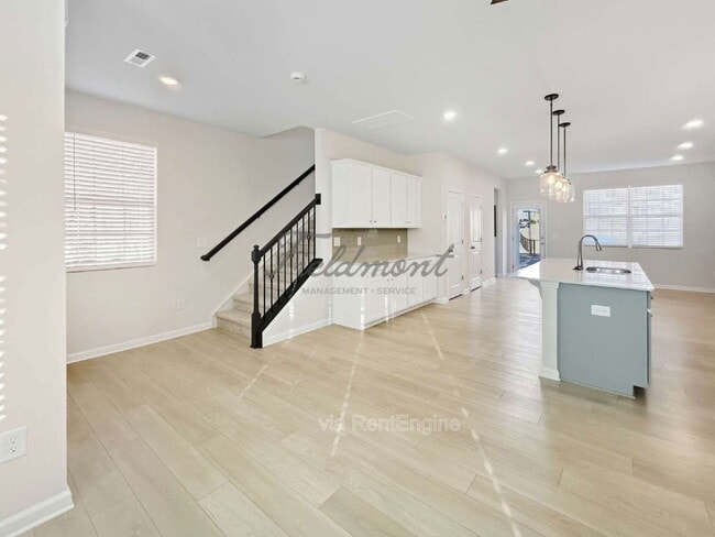 Building Photo - 209 Stammer Ln