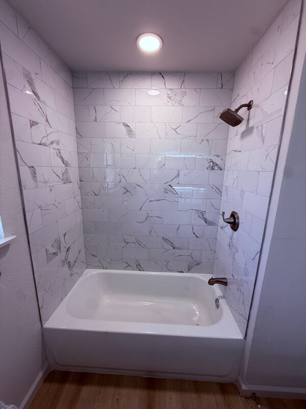 Building Photo - 1200 Chippendale Dr