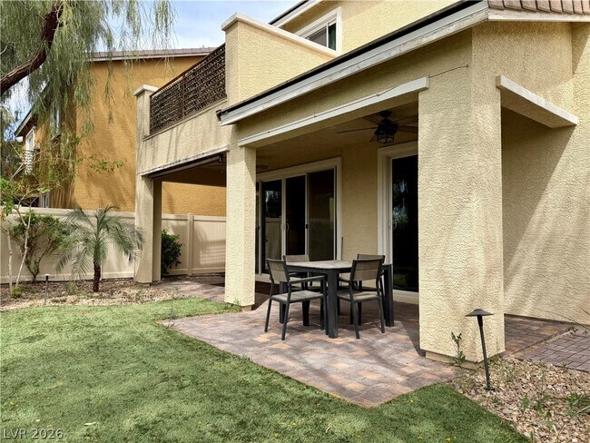 Building Photo - 7025 Solana Ridge Dr