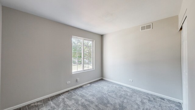 Building Photo - 1860 Middlebury Dr