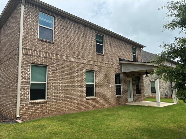 Building Photo - 2166 Cadenza Cir