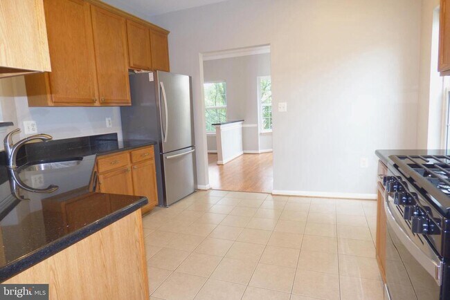 Building Photo - 552 Sparkleberry Terrace NE