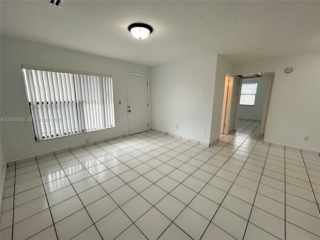 Building Photo - 15332 SW 72nd St