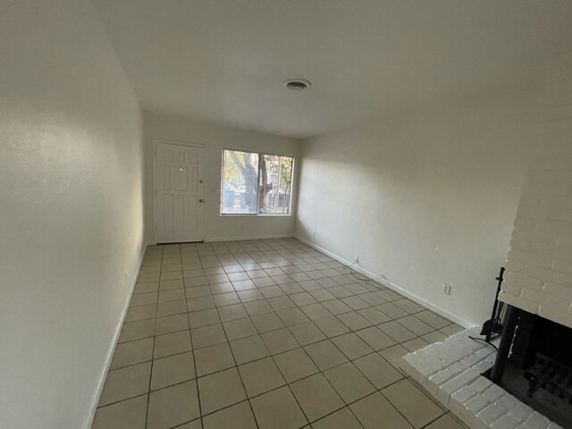 Building Photo - 10167 Crawford Way