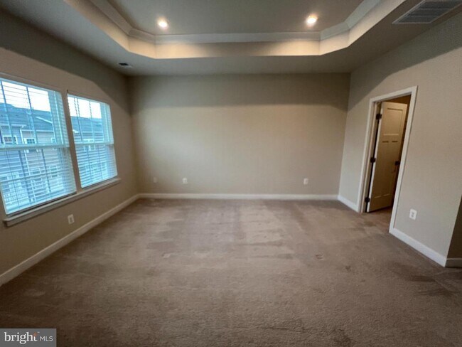 Building Photo - 1550 Adamson Wy