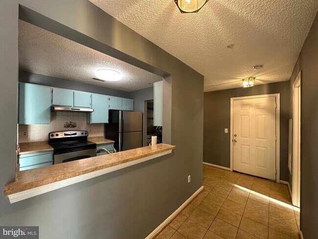 Building Photo - 12907 Churchill Ridge Cir