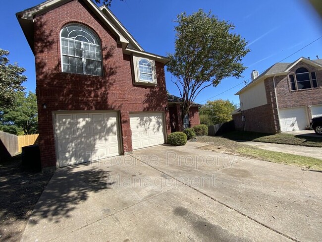 Building Photo - 903 Freshwood Ct