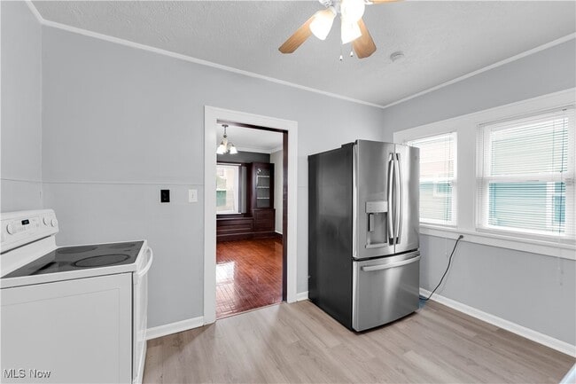 Building Photo - 4748 E 85th St