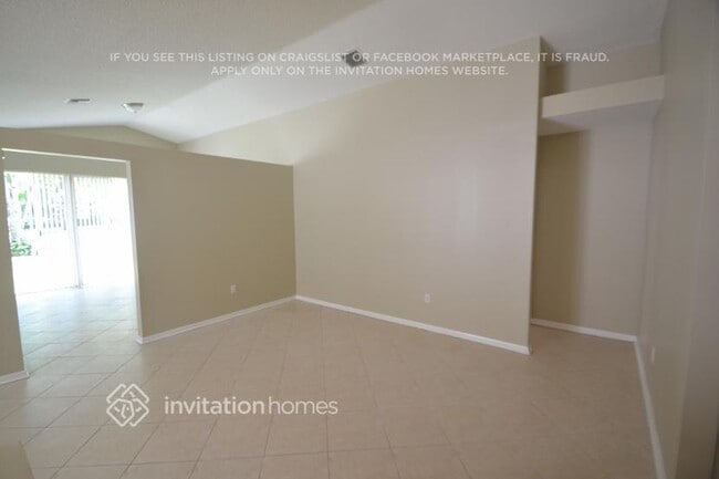 Building Photo - 15745 NW 16th Ct